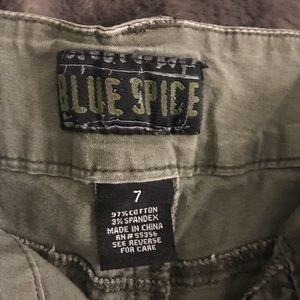 Blue Spice Shorts - Cargo shorts Blue Spice Shorts - Cargo shorts